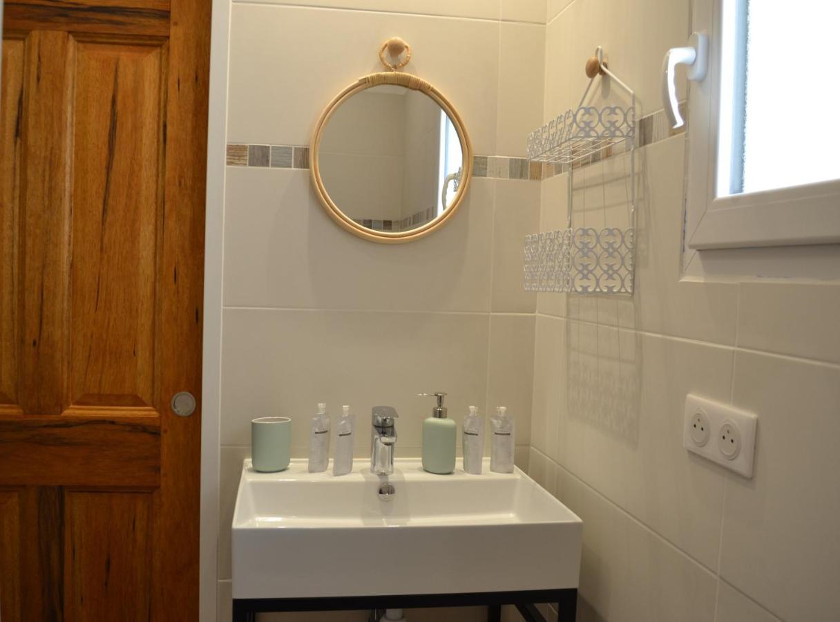 Saint-Restitut La Romagnolette B&B 외부 사진