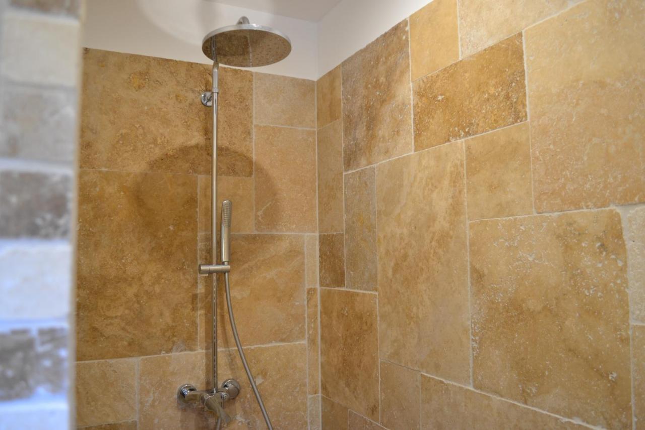 Saint-Restitut La Romagnolette B&B 외부 사진