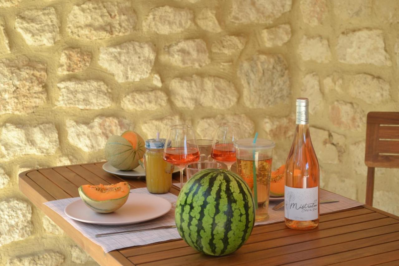 Saint-Restitut La Romagnolette B&B 외부 사진