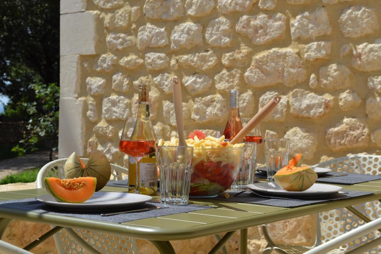 Saint-Restitut La Romagnolette B&B 외부 사진