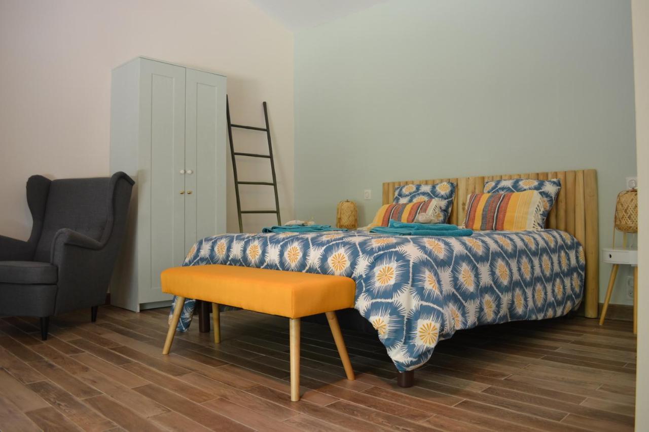 Saint-Restitut La Romagnolette B&B 외부 사진