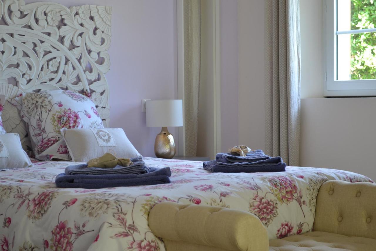 Saint-Restitut La Romagnolette B&B 외부 사진